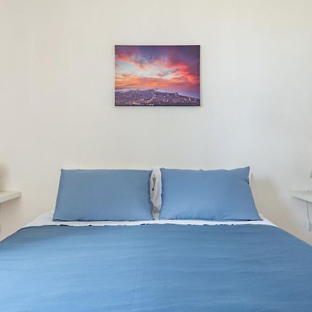 Leo Appartamenti Con Vista Panoramica Ериче Екстериор снимка